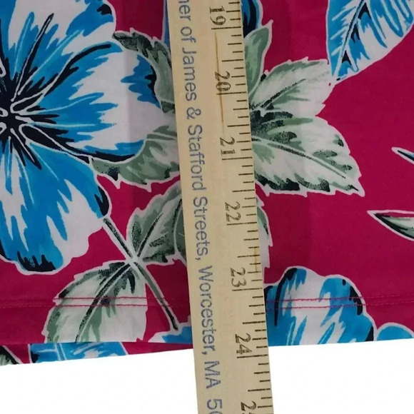 NWT Ladies TOMMY BAHAMA Sleeveless Golf Tennis Shirt Size Small MSRP: $110 - Picture 6 of 8